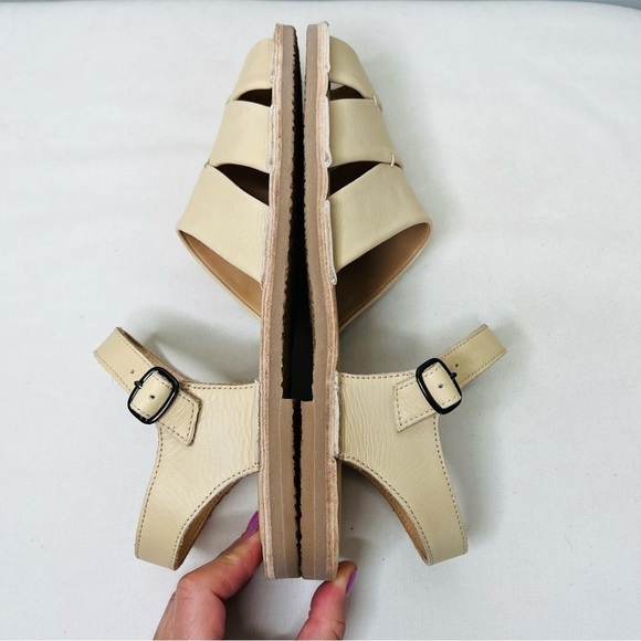 NWOT Hereu Morella Flat Sandals in Beige - Picture 12 of 16